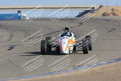 media/Oct-15-2023-CalClub SCCA (Sun) [[64237f672e]]/Group 5/Qualifying/